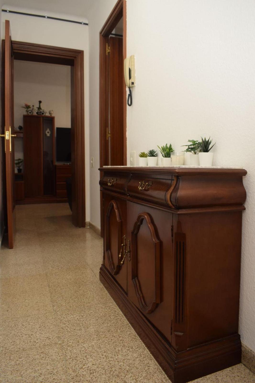 Apartamentos Atlas Terrassa IV Eksteriør billede